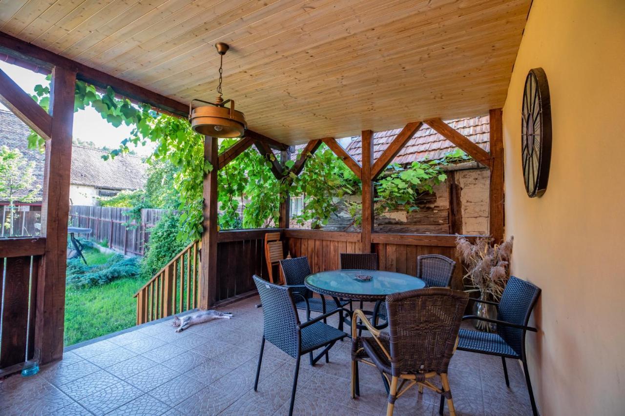 Casa Paulini Appartement Cisnadioara Buitenkant foto
