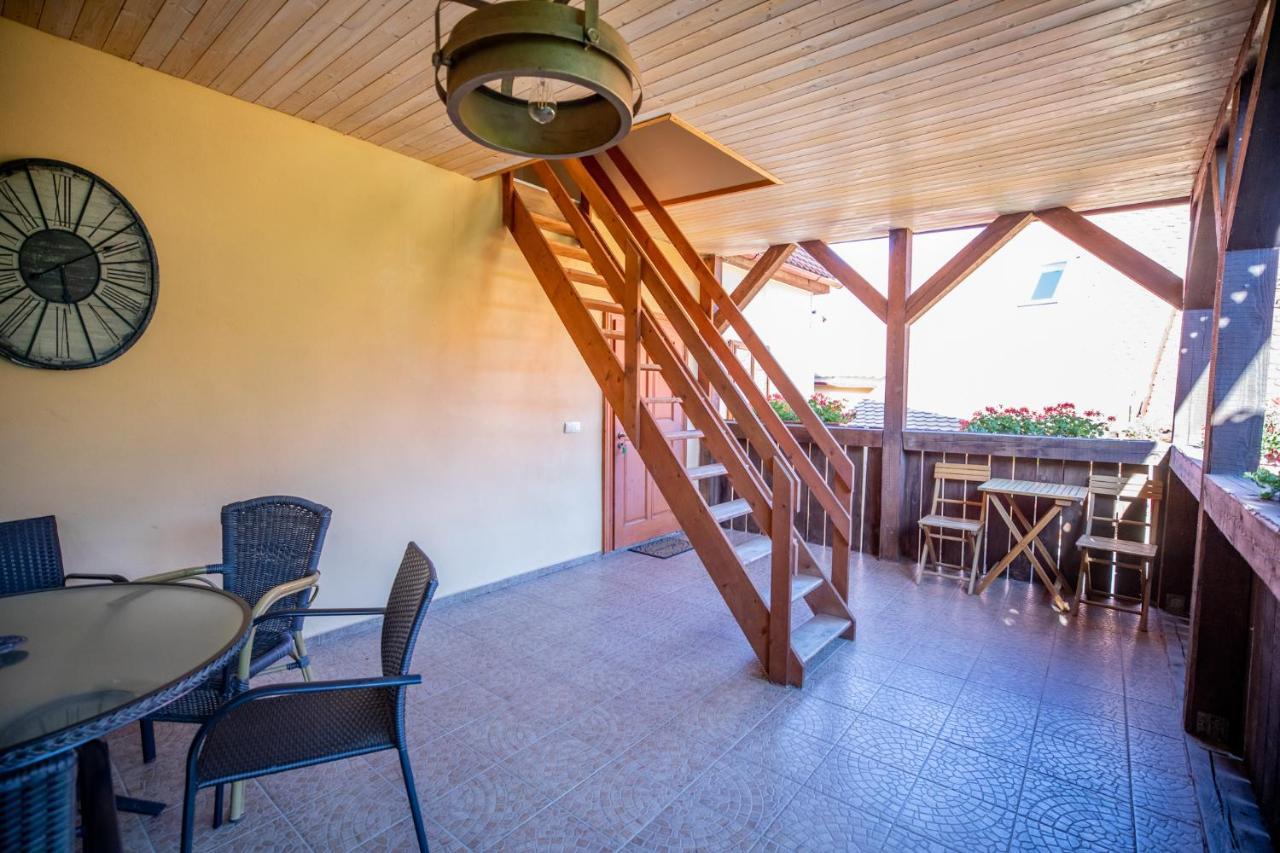 Casa Paulini Appartement Cisnadioara Buitenkant foto