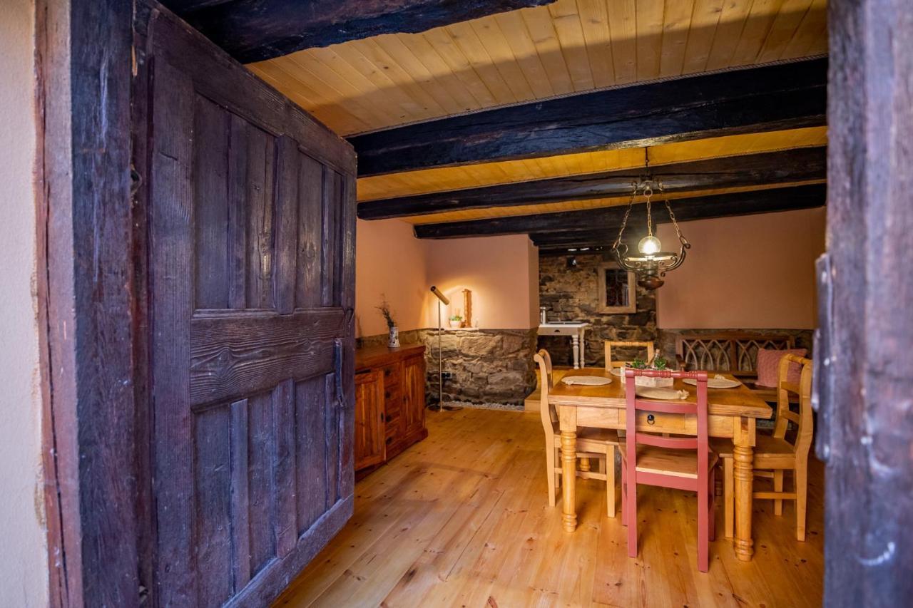 Casa Paulini Appartement Cisnadioara Buitenkant foto